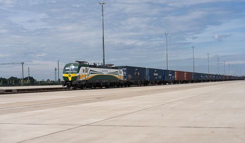 The first direct train from Koper has arrived at the Debrecen Intermodal Terminal
